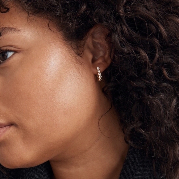 ❤️Madewell❤️ Tennis Collection Bezel Set Earrings💥Pale Gold 💥 - Picture 10 of 10